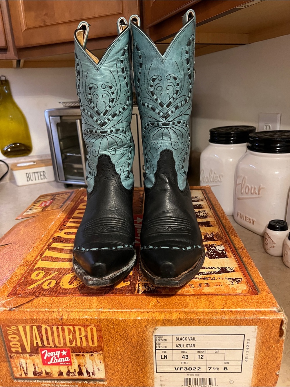 Tony Lama Black Foot Teal Embroidered Shaft Cowboy Boots - Picture 4 of 8